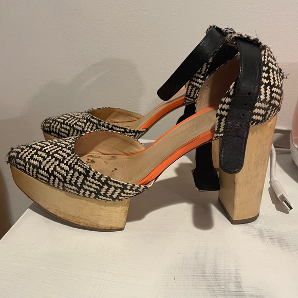 Loeffler Randall woven platform shoes heels size 8 - Picture 6 of 7